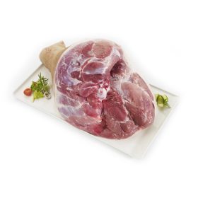   Bőrös sertés comb csonttal és csülökkel ( Paraszsonka )